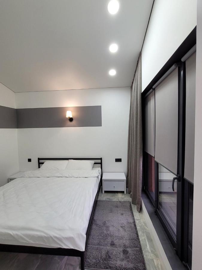 Sunrise Sokirna Hotel Sokirno ภายนอก รูปภาพ